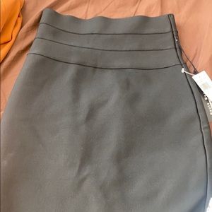 Classy black skirt never worn